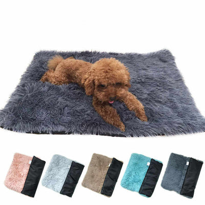 Brown Plush Pet Mat for Dogs and Cats - 50x70cm, Anti-Slip, Warm and Cozy for Autumn and Winter
