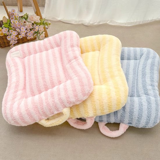 Cat Bed - Pet Mat - Soft and Warm Sleeping Mat for Cats and Small Pets, Comfortable and Cozy - Suitable for All Pets (Blue, S: 40 * 50cm)